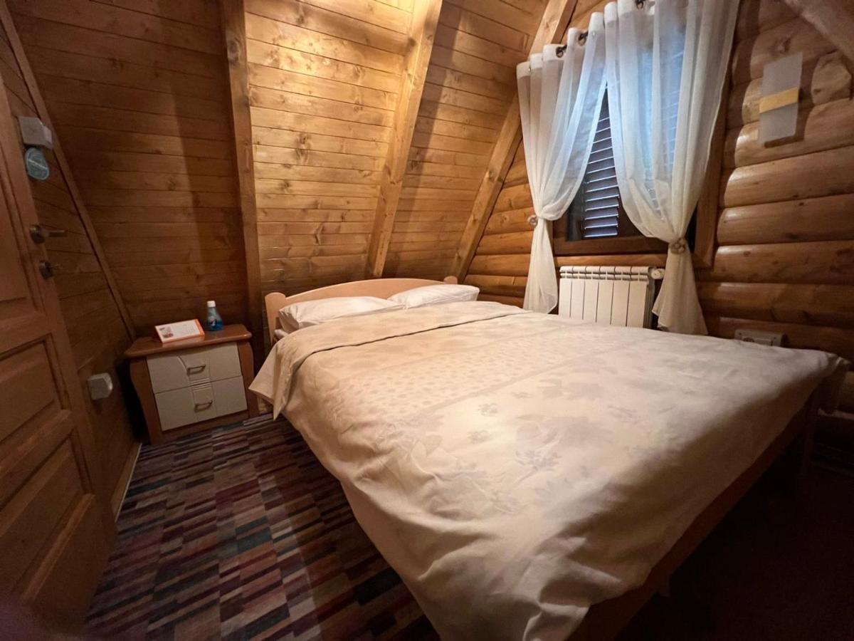 Vikendice Mali Raj Villa Žabljak Exterior foto